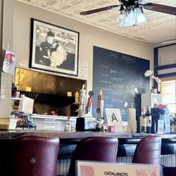 Catalano Pizzeria - Inside Bar Area