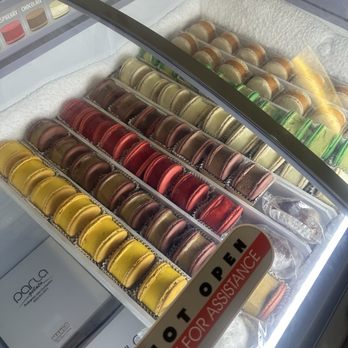 Legend Hot Chicken - Macaroons - Chicken Wings Near Me - Hacienda Heights, California Legend Hot Chicken - Macaroons - Chicken Wings Near Me - Hacienda Heights, California
