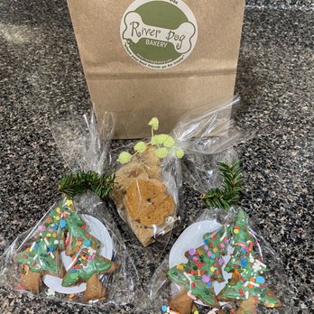 River Dog Bakery - Christmas Tree Treats - Pet Stores Near Me - Knoxville, Tennessee River Dog Bakery - Christmas Tree Treats - Pet Stores Near Me - Knoxville, Tennessee