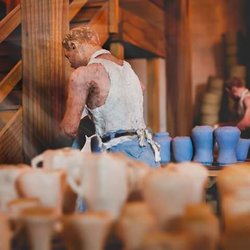 Louisiana State Exhibit Museum - Diorama, clay pots.