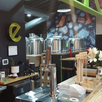 Erratic Ale Co - Brewpubs Near Me - Dexter, Michigan