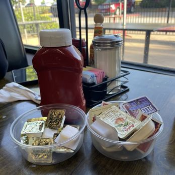 Leo's Cafe - Breakfast & Brunch Near Me - McDonough, Georgia Leo's Cafe - Breakfast & Brunch Near Me - McDonough, Georgia
