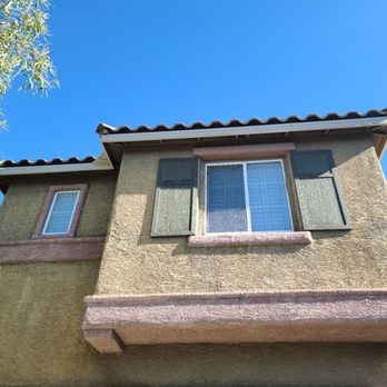 GT Painting - Second floor Facia (Wood under roof) - Painters Near Me GT Painting - Second floor Facia (Wood under roof) - Painters Near Me