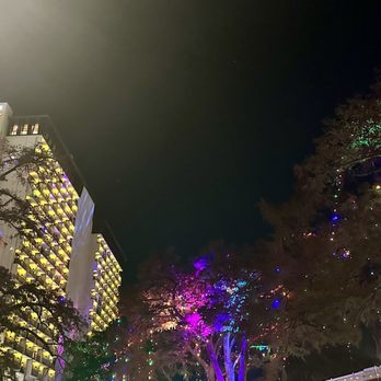 Hilton Palacio del Rio - Another view from Riverwalk - Hotels Near Me - San Antonio, Texas Hilton Palacio del Rio - Another view from Riverwalk - Hotels Near Me - San Antonio, Texas