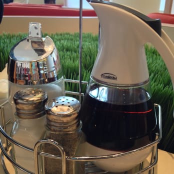 Allô! Mon Coco - Breakfast & Brunch Near Me - Laval, Quebec
