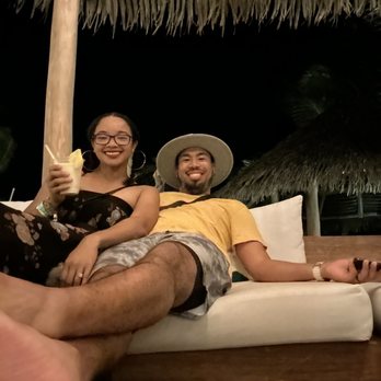 Salum - Lots of cabanas and beach huts - Mexican Near Me - Cancún, ROO