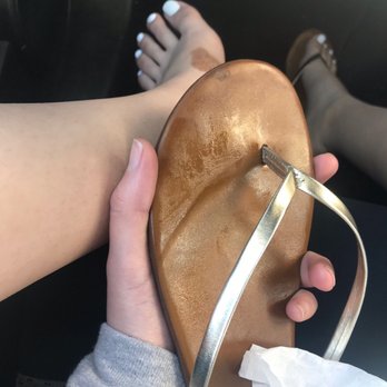 Chloe Nail Spa - This was seriously so ridiculous that they put my sandal on with so much oil and product in my foot. Making it impossible to even walk. - Nail Salons Near Me - Sherman Oaks, California Chloe Nail Spa - This was seriously so ridiculous that they put my sandal on with so much oil and product in my foot. Making it impossible to even walk. - Nail Salons Near Me - Sherman Oaks, California