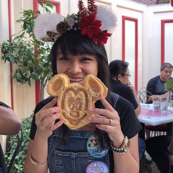 Carnation Cafe - American Near Me - Anaheim, California