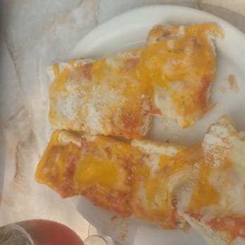 Shanahan's - Pizza Bread - Terrible :( - Cajun/Creole Near Me - Forest Park, Illinois