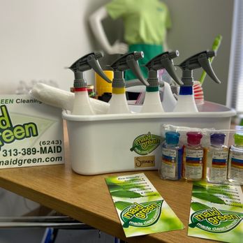 Maid Green - North Aurora - We make most of our product using h2o2 and essential oils! We you want to clean clean. - Home Cleaning Near Me - North Aurora, Illinois Maid Green - North Aurora - We make most of our product using h2o2 and essential oils! We you want to clean clean. - Home Cleaning Near Me - North Aurora, Illinois