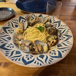 Antico Vico - Spaghetti with clams