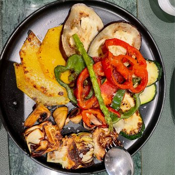 Navarro - Grilled vegetables - Mediterranean Near Me - Valencia, V Navarro - Grilled vegetables - Mediterranean Near Me - Valencia, V