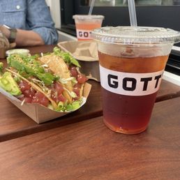ahi poke crispy tacos + iced tea (+ strawberry lemonade) ahi poke crispy tacos + iced tea (+ strawberry lemonade)