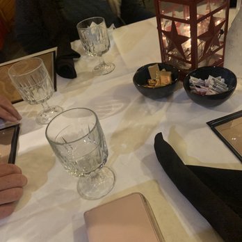 Silver Birch Supper Club - Table decor - American Near Me - Tomahawk, Wisconsin Silver Birch Supper Club - Table decor - American Near Me - Tomahawk, Wisconsin