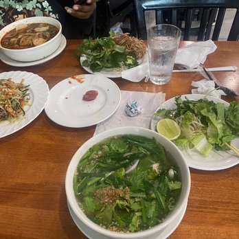 Banh mi Dang - hu tieu Nam Vang - Soup Near Me - Evans, Georgia Banh mi Dang - hu tieu Nam Vang - Soup Near Me - Evans, Georgia