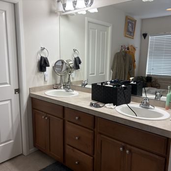 Maggie's Magic Cleaning - Home Cleaning Near Me - Sammamish, Washington Maggie's Magic Cleaning - Home Cleaning Near Me - Sammamish, Washington