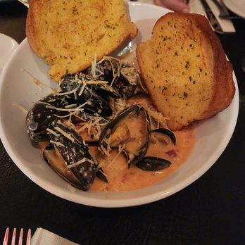 Sarducci's Creekside - Mussels in cream sauce - New American Near Me - Bellaire, Michigan Sarducci's Creekside - Mussels in cream sauce - New American Near Me - Bellaire, Michigan