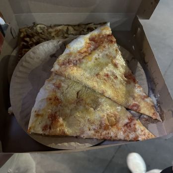 2 Bros Pizza - Regular Cheese Pizza Slice - Pizza Near Me - New York, New York