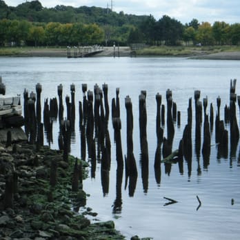 India Point Park - Old wooden thing - Parks Near Me - Providence, Rhode Island