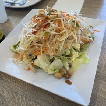 INTL Kitchen - Papaya salad (mild) - Asian Fusion Near Me - Milpitas, California INTL Kitchen - Papaya salad (mild) - Asian Fusion Near Me - Milpitas, California