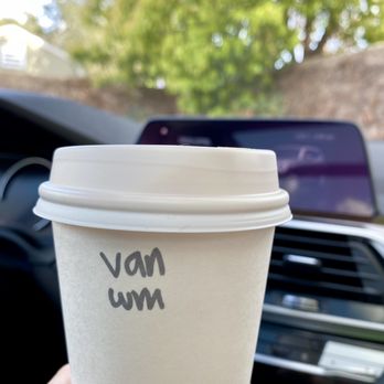 Black Elephant Coffee - Burbank - Vanilla latte - Coffee & Tea Near Me - Burbank, California