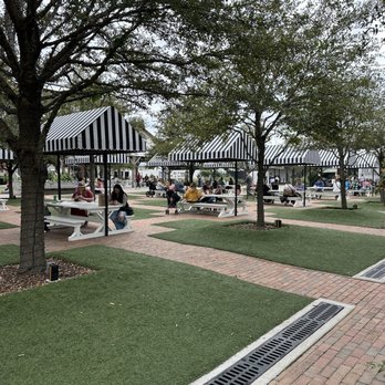 Magnolia Market - Seating near food trucks - Home Decor Near Me - Waco, Texas Magnolia Market - Seating near food trucks - Home Decor Near Me - Waco, Texas