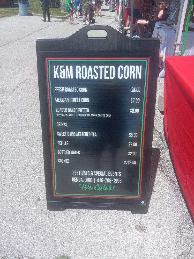 K&M Roasted Corn Logo