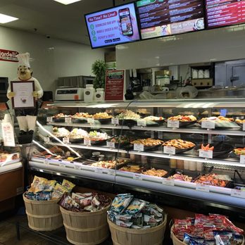 Nardelli's Grinder Shoppe - Main display case - Delis Near Me - Danbury, Connecticut