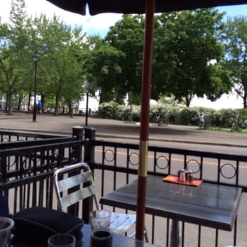 Faste Fou - Burgers Near Me - Montreal, Quebec Faste Fou - Burgers Near Me - Montreal, Quebec