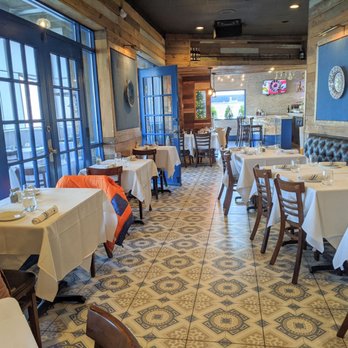 Mandolin Kitchen - Mediterranean Near Me - Atlanta, Georgia