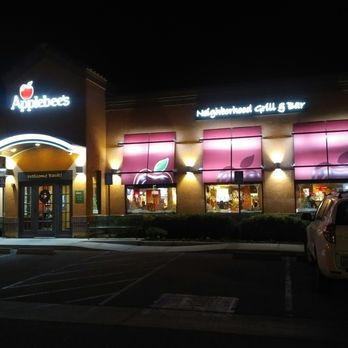 Applebee's Grill + Bar - Exterior - Sports Bars Near Me - Calexico, California