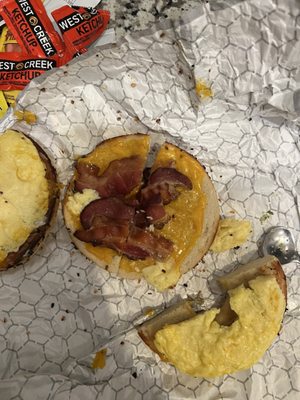 Bagel Boys Cafe - Perimeter by null