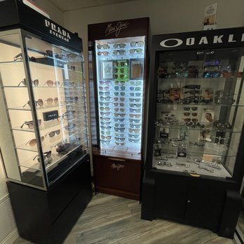 Kubo Optometry - Maui Jim, Oakley, Prada - Optometrists Near Me - Sacramento, California