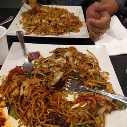 Egg noodles with chicken and chicken fried rice