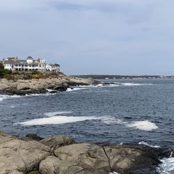 Sohier Park Welcome Center - Coastline to the north