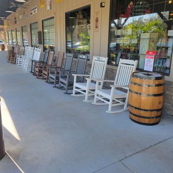 Cracker Barrel Old Country Store - Outdoor - Breakfast & Brunch Near Me - Orlando, Florida