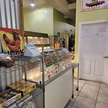 Yahman's Authentic Jamaican Jerk Shack - Caribbean Near Me - Key West, Florida