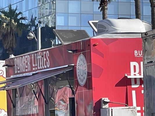 Burger Littles by null