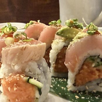 Sushi Momo - Albatros Roll*- oh yes! - Sushi Bars Near Me - Johns Creek, Georgia Sushi Momo - Albatros Roll*- oh yes! - Sushi Bars Near Me - Johns Creek, Georgia