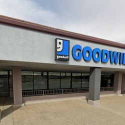 Goodwill Industries Sacramento Valley & Northern Nevada - Storefront