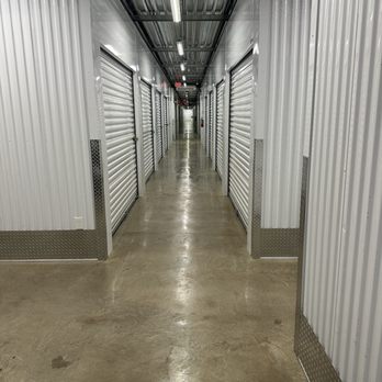 Guardian Self Storage - One of the many hallways. - Self Storage Near Me - Lihue, Hawaii Guardian Self Storage - One of the many hallways. - Self Storage Near Me - Lihue, Hawaii