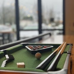 Egghole - Play area mini pool table