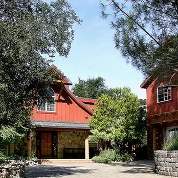 Eden Vale Inn - Bed & Breakfast Near Me - Placerville, California