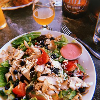 101 Craft Kitchen - Balsamic Chicken Salad - Gastropubs Near Me - Gahanna, Ohio 101 Craft Kitchen - Balsamic Chicken Salad - Gastropubs Near Me - Gahanna, Ohio