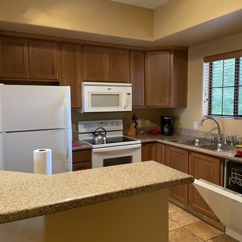 Highlands Resort at Verde Ridge - Kitchen - Resorts Near Me - Cornville, Arizona Highlands Resort at Verde Ridge - Kitchen - Resorts Near Me - Cornville, Arizona