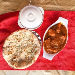 Mukut - Garlic chili butter masala