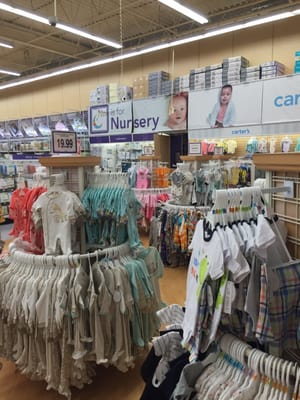 toys r us baby clothes