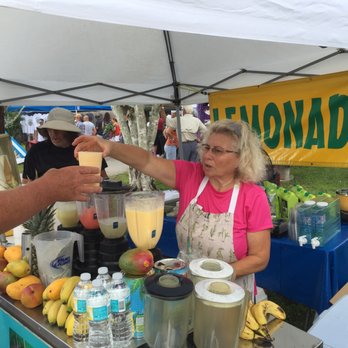Mango Mania - Großer Mango-Smoothie, danke! - Festivals Near Me - Cape Coral, Florida