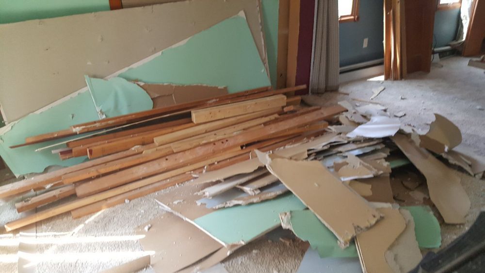 Slide of Thirdeye Handyman Service