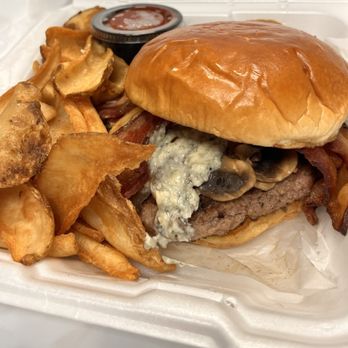 Wunsche Bros Cafe & Saloon - Burgers Near Me - Spring, Texas